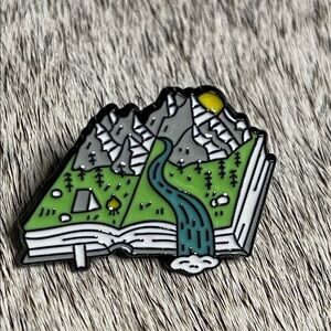 Mountain Landscape Enamel Pin - Green and Gray